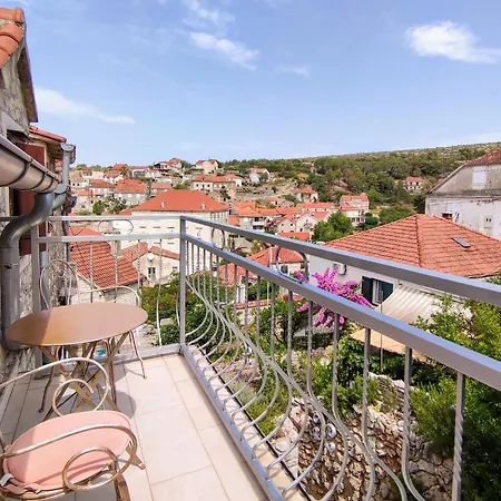 Moro House Vila *
