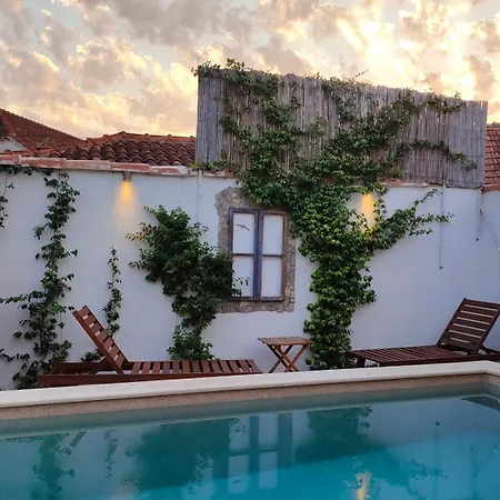 Vila Moro House *